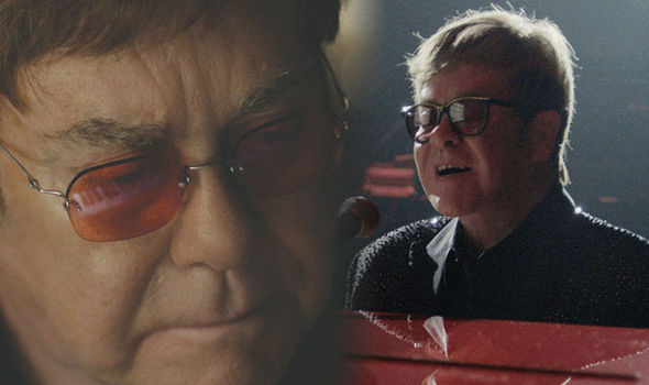 Elton-John-in-John-Lewis-Christmas-advert-1045338.jpg
